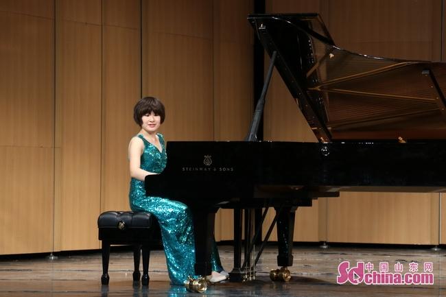适合比赛的民歌女生独唱曲目